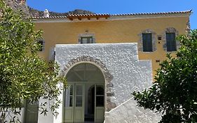 Alexander House 2