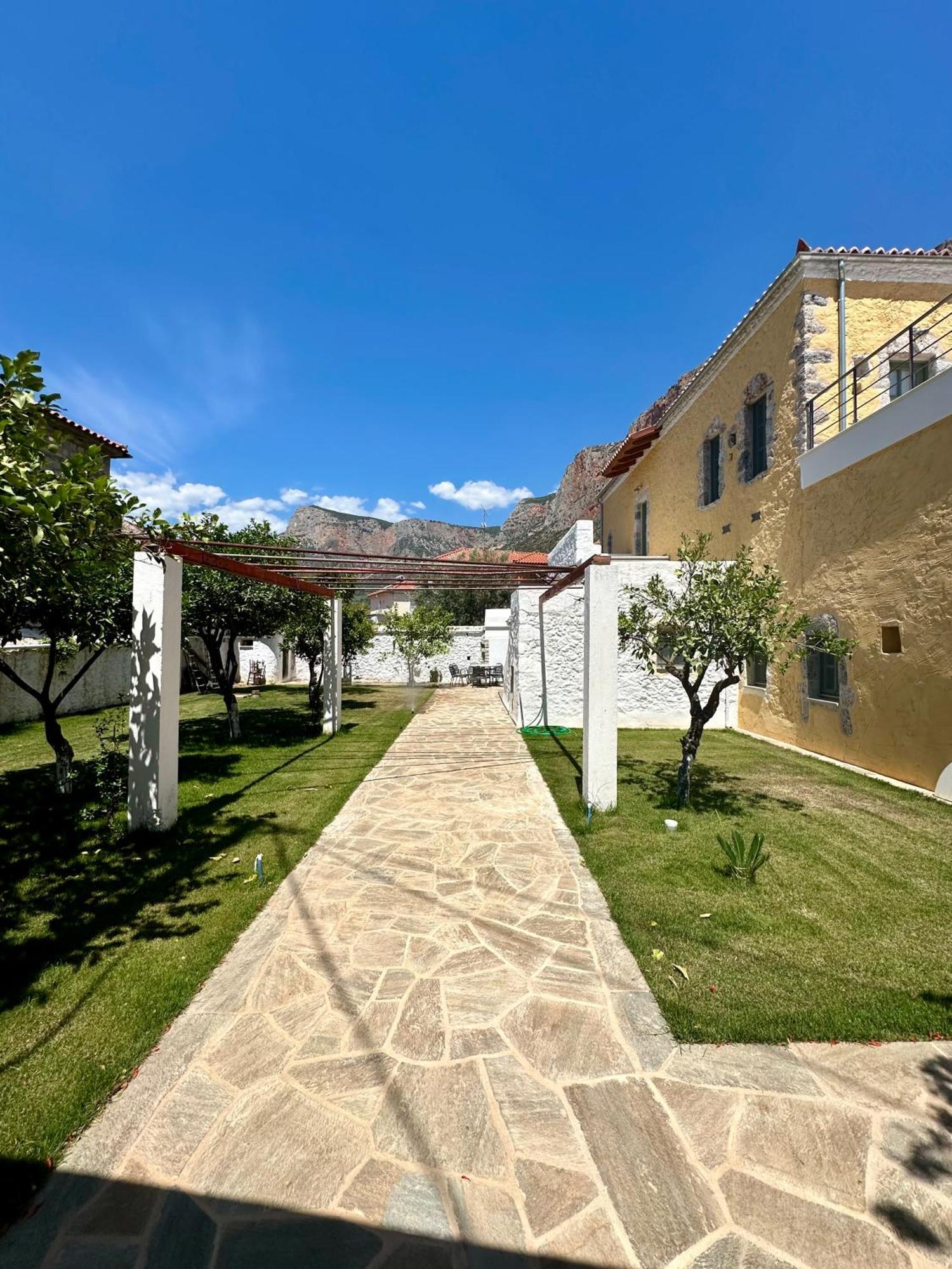 Alexander House 2 Βίλα Λεωνίδιο Εξωτερικό φωτογραφία